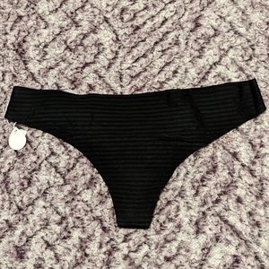 Pick 5 for $20 - Unknown Brand Thong - S